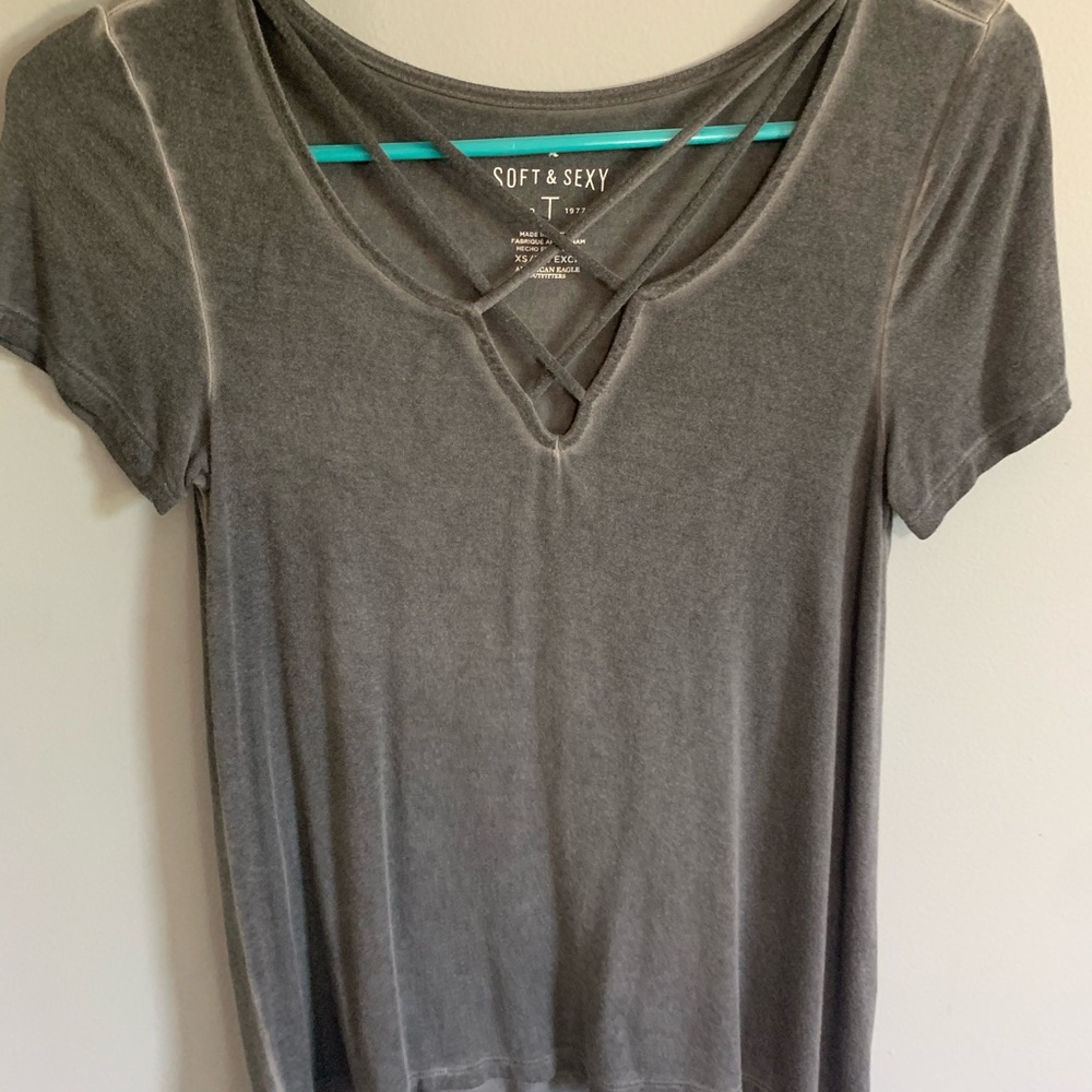 Gray American eagle T-shirt